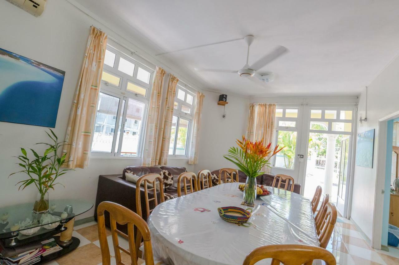 Villa Bella Charming Beachfront Guesthouse Blue Bay Eksteriør billede