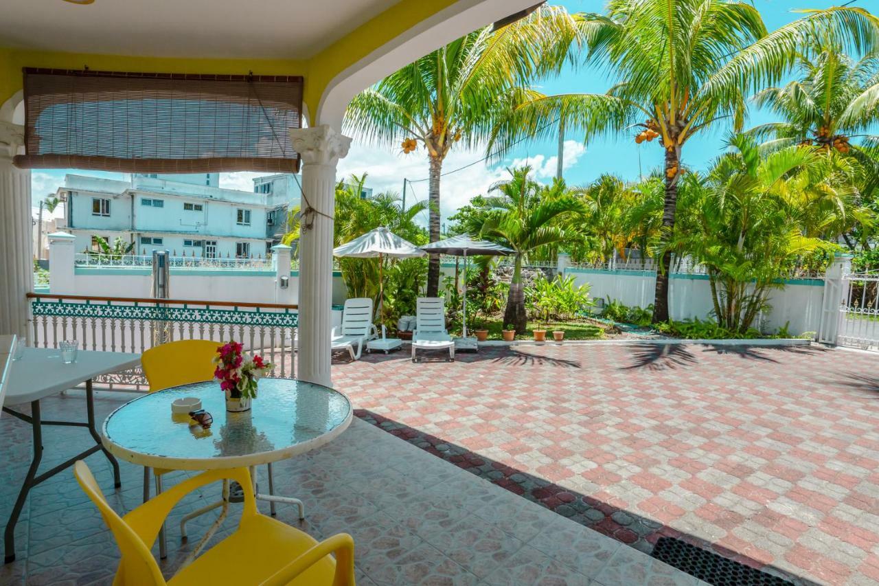 Villa Bella Charming Beachfront Guesthouse Blue Bay Eksteriør billede